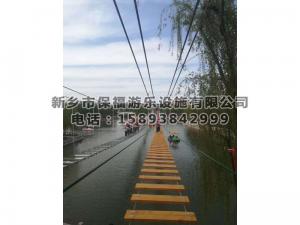 玻璃挑戰橋
